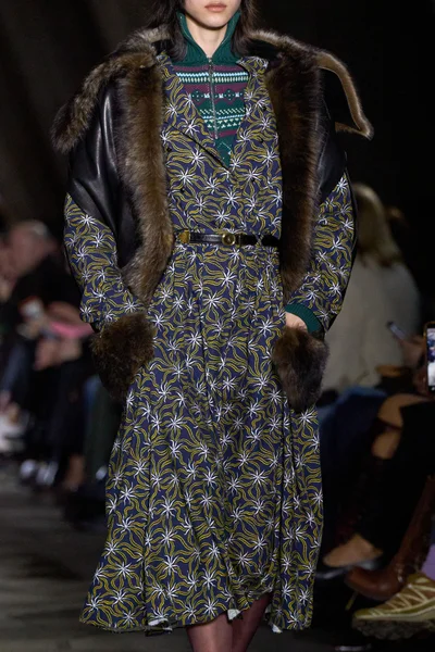 Look 56